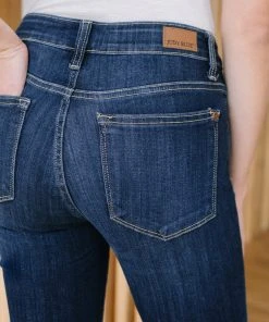 Ave Shops Bottoms & Jeans Classy Crop Capris