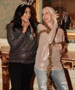 Ave Shops All About The Bling In Black Clothing