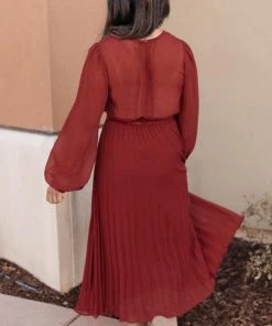 Ave Shops Simple And Pleated Dress In Rust Dresses, Rompers, Jumpsuits