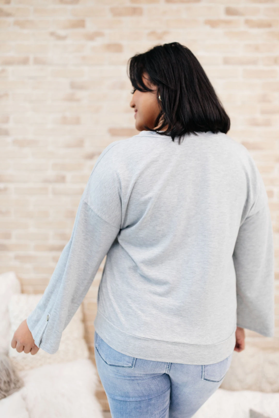 Ave Shops Gray Throw On And Go Long Sleeve Top - Comfortable & Stylish Women's Blouse 8 Ave Shops Clothing Throw On And Go Top In Gray