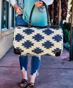 Hopofly >> MEGA SALE << Blue & White Aztec Duffle Weekender Handbag