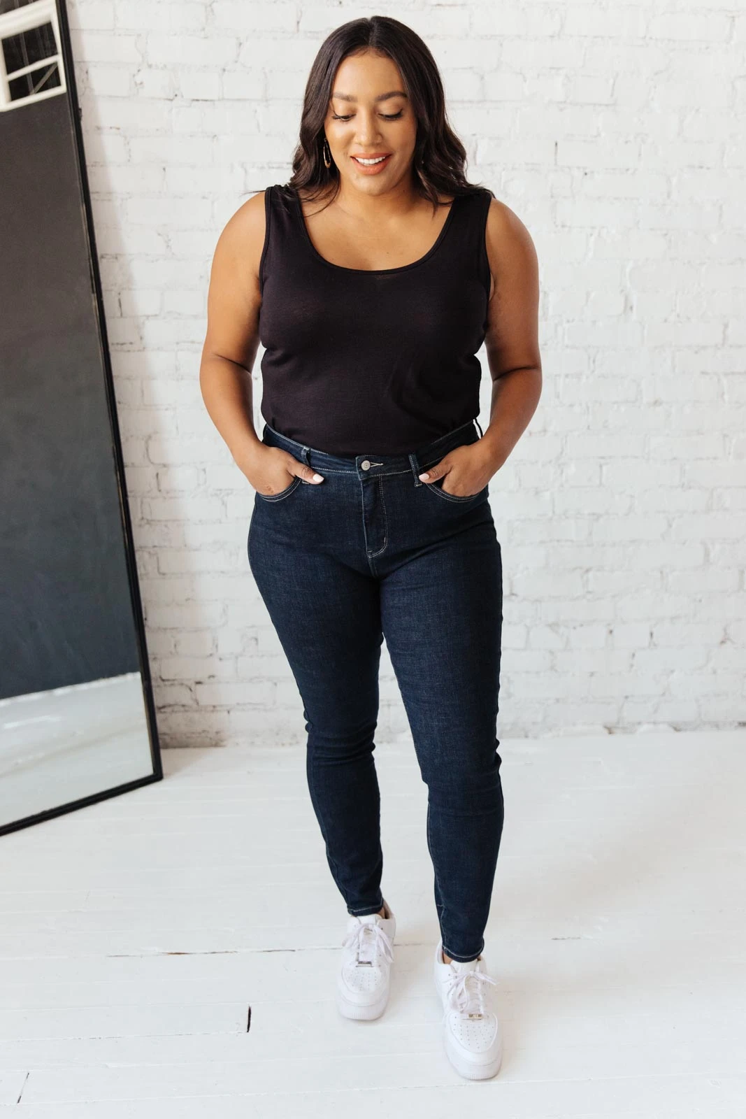 Ave Shops Everyday Tummy Control Skinnies - Dark Wash High-Waisted Jeans for Women 13 Ave Shops Everyday Tummy Control Skinnies In Dark Wash