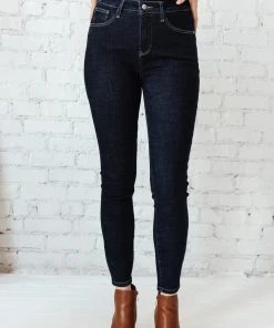 Ave Shops Everyday Tummy Control Skinnies - Dark Wash High-Waisted Jeans for Women 25 Ave Shops Everyday Tummy Control Skinnies In Dark Wash