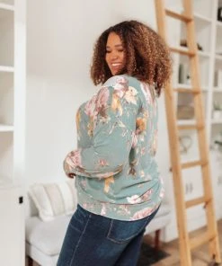 Ave Shops Afternoon Breeze Top Clothing