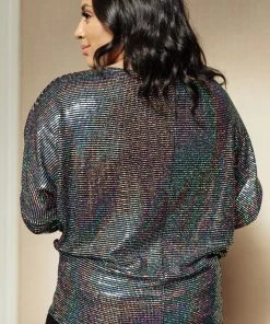 Ave Shops All About The Bling In Black Clothing