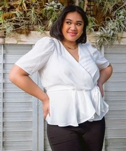 Ave Shops Clothing All Set Top In White