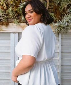 Ave Shops Clothing All Set Top In White