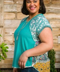 Ave Shops Allegra Top In Emerald