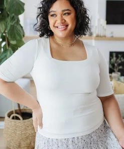 Ave Shops Alyssa Square Neck Tee In White