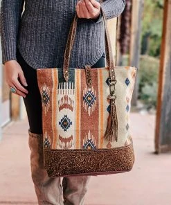 Bbags Ancient Aztec Tote Handbag
