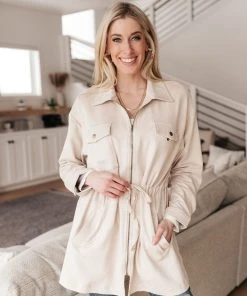 Ave Shops Aniston Everyday Jacket In Ivory - MEDIUM