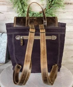 Sixtease Handbags & Wallets Antique Purple Leather & Cowhide Backpack