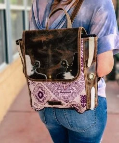 Sixtease Handbags & Wallets Antique Purple Leather & Cowhide Backpack