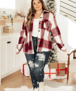 Ave Shops Aspen Shacket In Burgundy