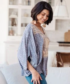 Ave Shops Be Zen Blouse