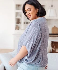 Ave Shops Be Zen Blouse