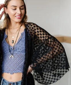 Ave Shops Clothing Beachside Babe Kimono In Black