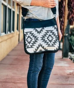 Jen & Co Black & White Aztec Crossbody Handbag Handbags & Wallets