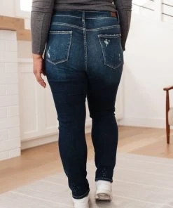 Ave Shops Bleach Splash Boyfriend Jeans - Trendy Distressed Denim for Women 31 Ave Shops Bleach Splash Boyfriend Jeans