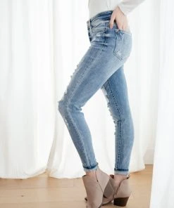 Ave Shops Bleach Splash Destroyed Skinnies