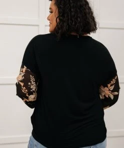 Ave Shops Clothing Bouquet Sleeves Top In Black