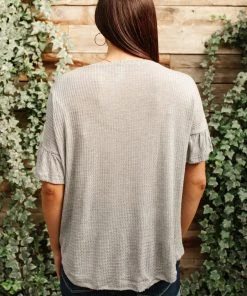Ave Shops Break Away Top In Gray