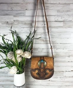 Trenditions Buckle Saddle Wallet Crossbody Handbag >> MEGA SALE <<