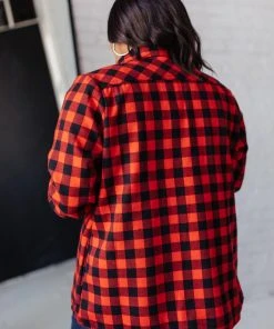 Ave Shops Campfire Buffalo Plaid Jacket In Black/Red Long Sleeve Tops