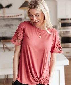 Ave Shops Clothing Chloé Lace Twist In Mauve