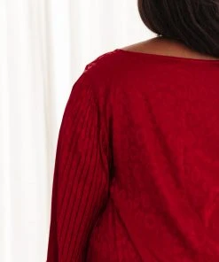 Ave Shops Clothing Cityscape Blouse In Burgundy