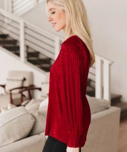Ave Shops Clothing Cityscape Blouse In Burgundy