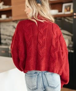 Ave Shops Classic Cable Knit Sweater In Cranberry