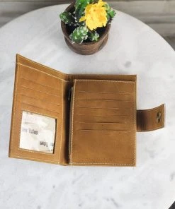 Sixtease Distressed Classic Tan Cowhide Wallet Book (+ Card Holder)