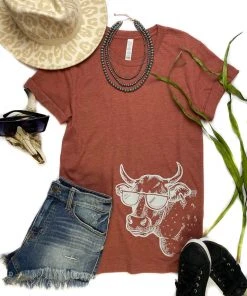 The Cinchy Cowgirl Clay Cool Cow Side Short Sleeve Tee