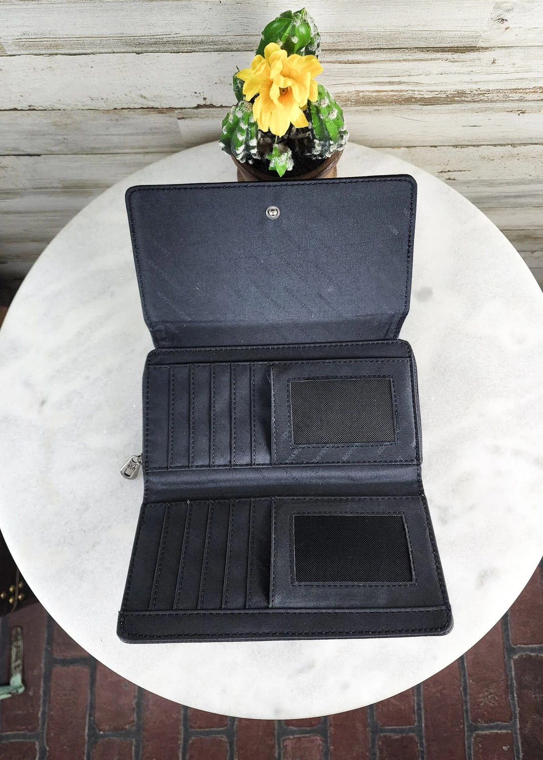 Montana West Concealed Carry Black Alexa Handbag & Wallet Set - Stylish & Functional 8 Montana West Concealed Carry Black Alexa Handbag & Wallet