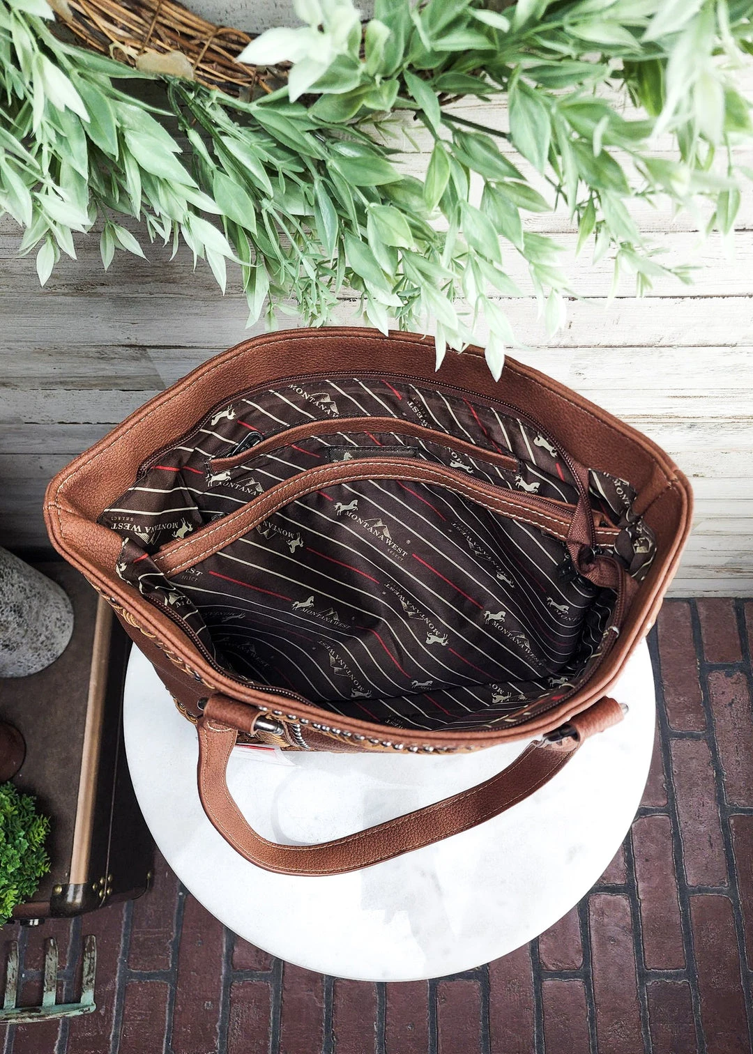 Montana West Concealed Carry Brown Alexa Handbag & Wallet Set - Stylish & Functional 8 Montana West Concealed Carry Brown Alexa Handbag & Wallet Handbags & Wallets