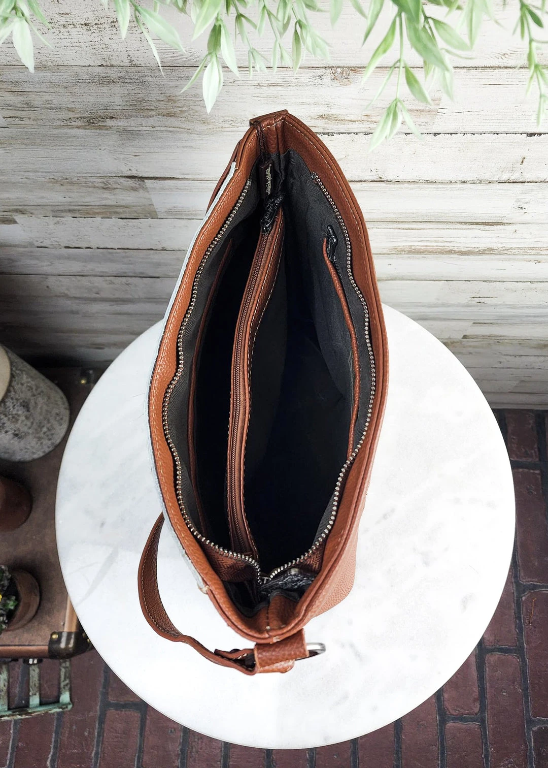 Montana West Gold Metallic Cowhide Concealed Carry Hobo Wallet & Handbag 6 Montana West Concealed Carry Gold Metallic Cowhide Hobo Wallet & Handbag