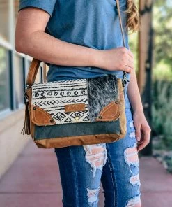 Sixtease Contemporary Cowhide Crossbody Handbag Handbags & Wallets