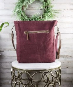 Hopofly Coral Dunes Aztec Crossbody Handbag Handbags & Wallets