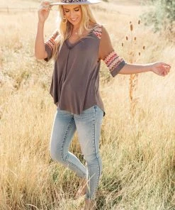 Ave Shops Cyprus Top In Charcoal/Multi