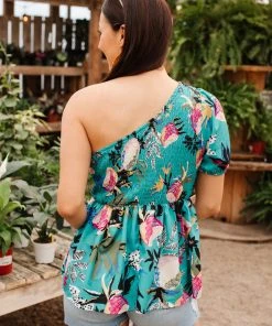 Ave Shops Women's Emerald Day Trip Blouse - Short Sleeve Tops & Blouses 37 Ave Shops Clothing Day Trip Blouse In Emerald