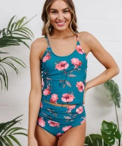 Ave Shops Deep Dive Swim Top Swim Wear