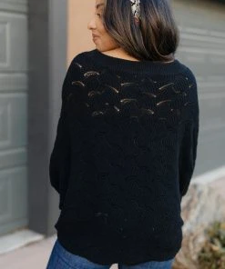 Ave Shops Clothing Designed For Details Sweater In Black