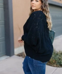 Ave Shops Clothing Designed For Details Sweater In Black