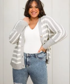 Ave Shops Women's Elle Modern Classic Knit Cardigan - Stylish Outerwear for All Seasons 25 Ave Shops Clothing Elle Modern Classic Knit Cardigan