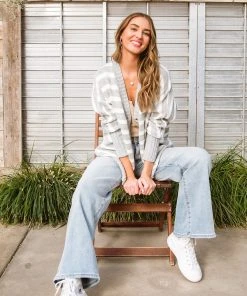 Ave Shops Clothing Elle Modern Classic Knit Cardigan