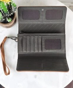 Montana West New Arrivals Embossed Brown Aztec Cedar Rapids Wallet