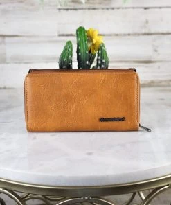 Montana West New Arrivals Embossed Brown Aztec Cedar Rapids Wallet