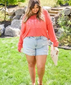 Ave Shops Embroidered Pocket Cutoffs