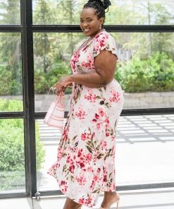 Ave Shops Endless Floral Maxi Dress New Arrivals